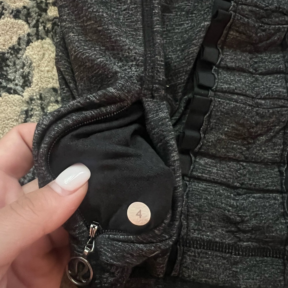 Lululemon Ruffle Tank Top - Picture 9 of 9
